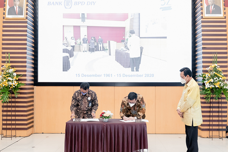 Penandatanganan MoU antara PT JMM dan BPD DIY